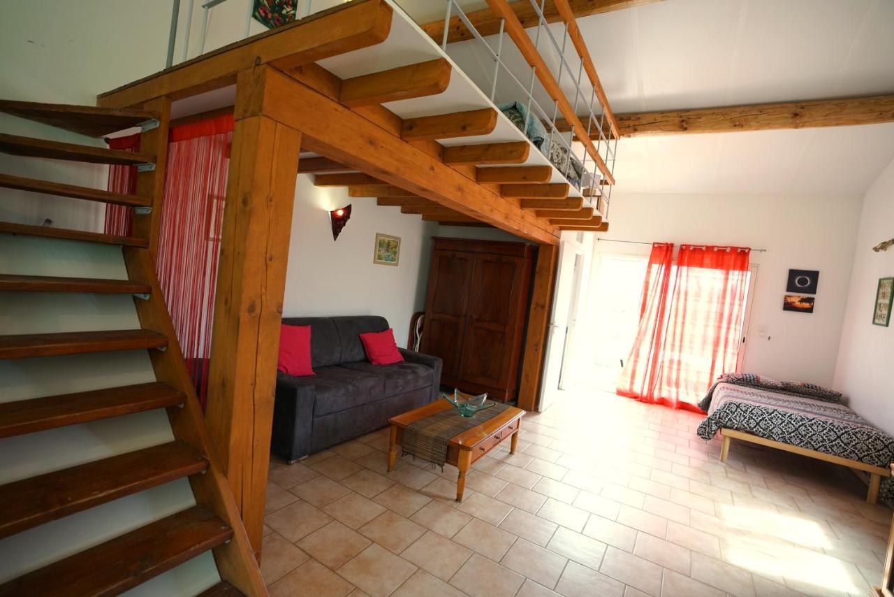 Loft Avec Mezzanine Montagnac (Alpes-de-Haute-Provence) Exterior foto