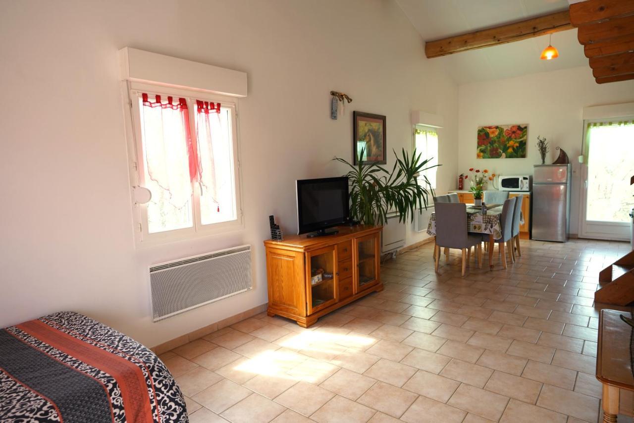 Loft Avec Mezzanine Montagnac (Alpes-de-Haute-Provence) Exterior foto