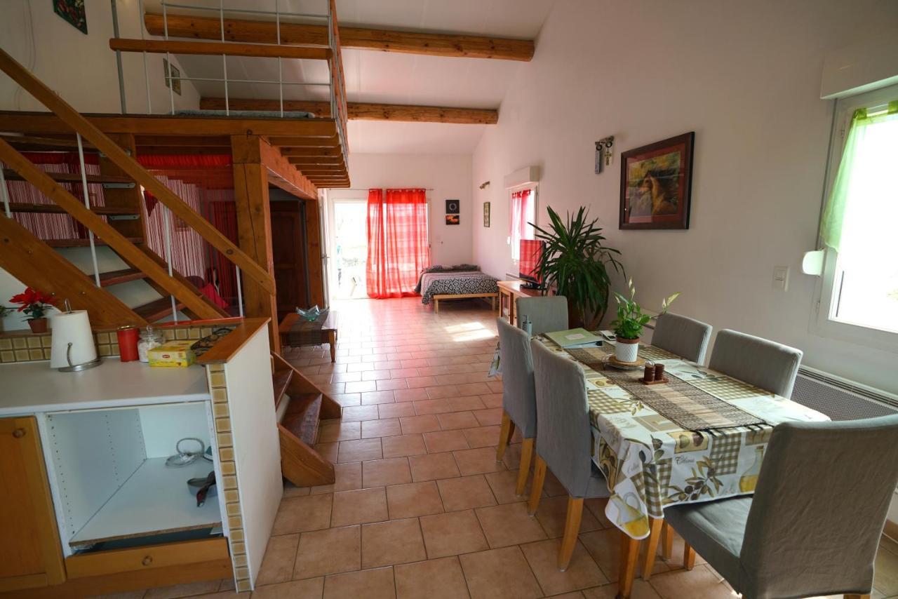 Loft Avec Mezzanine Montagnac (Alpes-de-Haute-Provence) Exterior foto